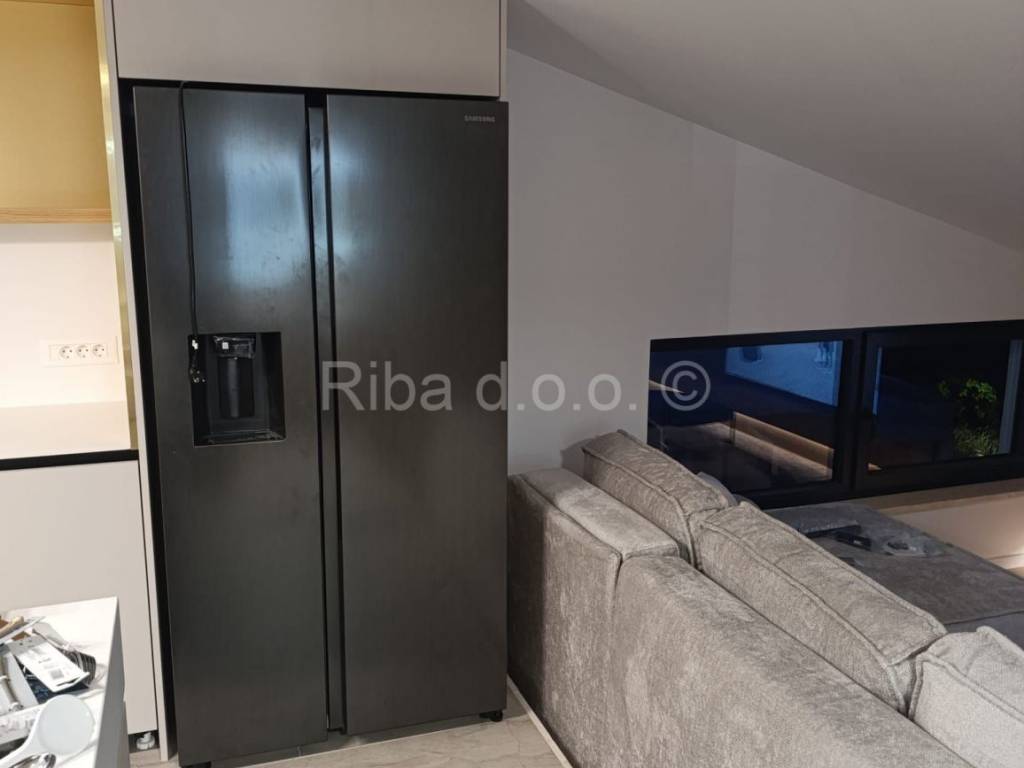 Luksuzni apartman, Prodaja, Povljana, Povljana