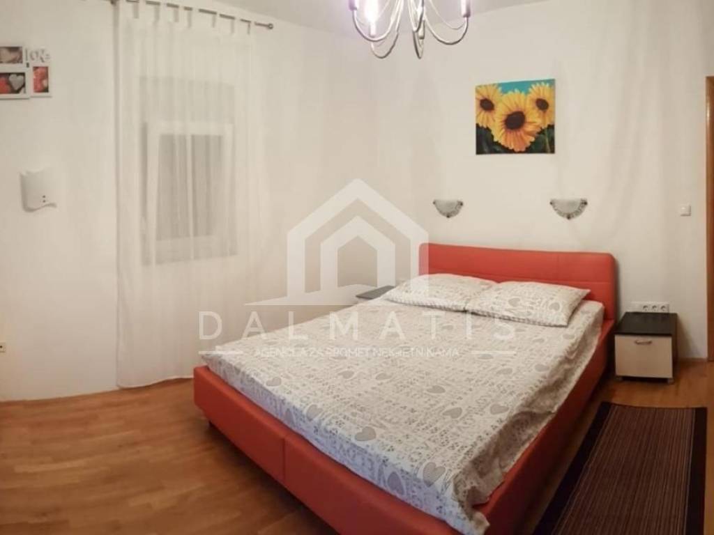 Stan u zgradi, Prodaja, Šibenik - Okolica, Podsolarsko