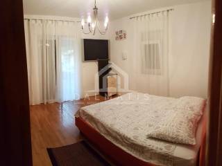 Stan u zgradi, Prodaja, Šibenik - Okolica, Podsolarsko