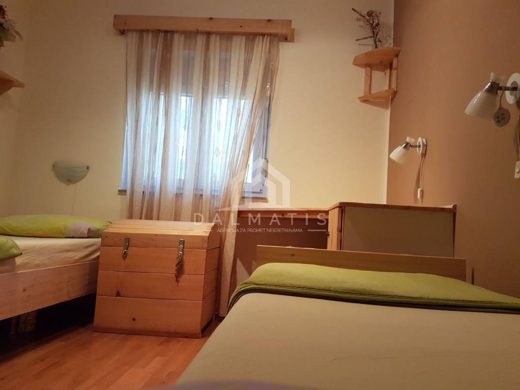 Stan u zgradi, Prodaja, Šibenik - Okolica, Podsolarsko