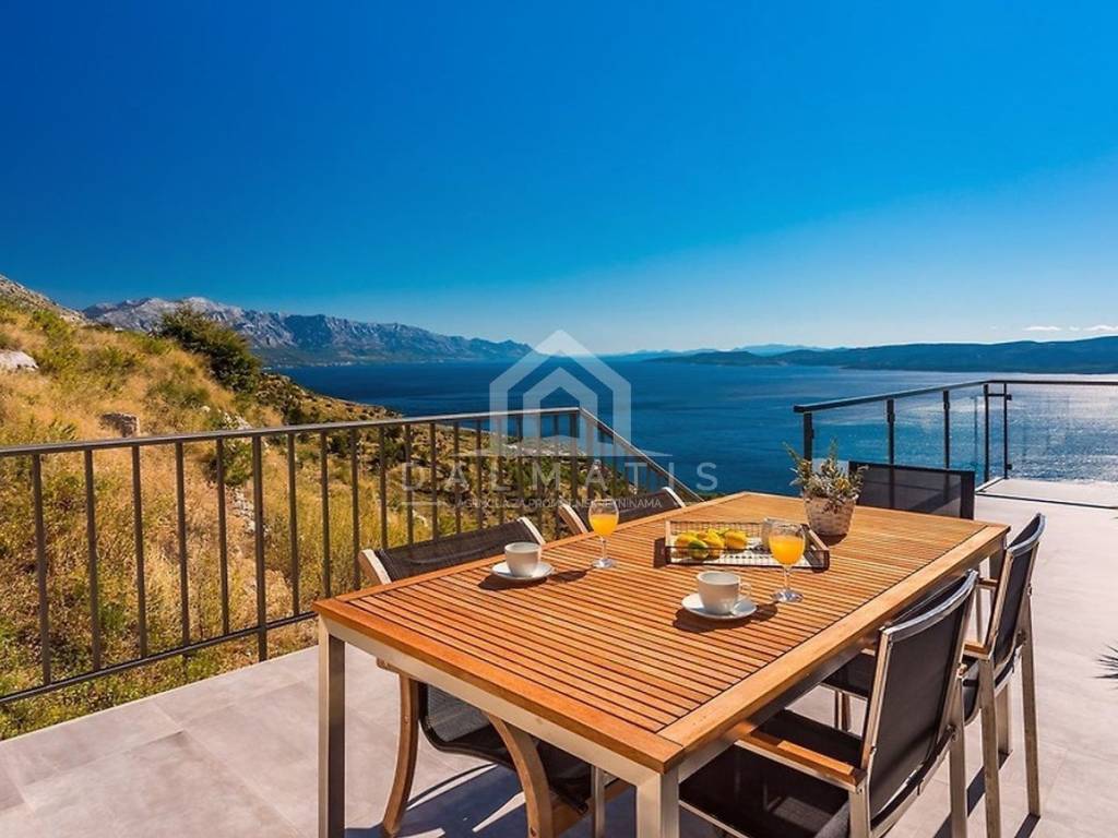 Vila, Prodaja, Omiš, Omiš