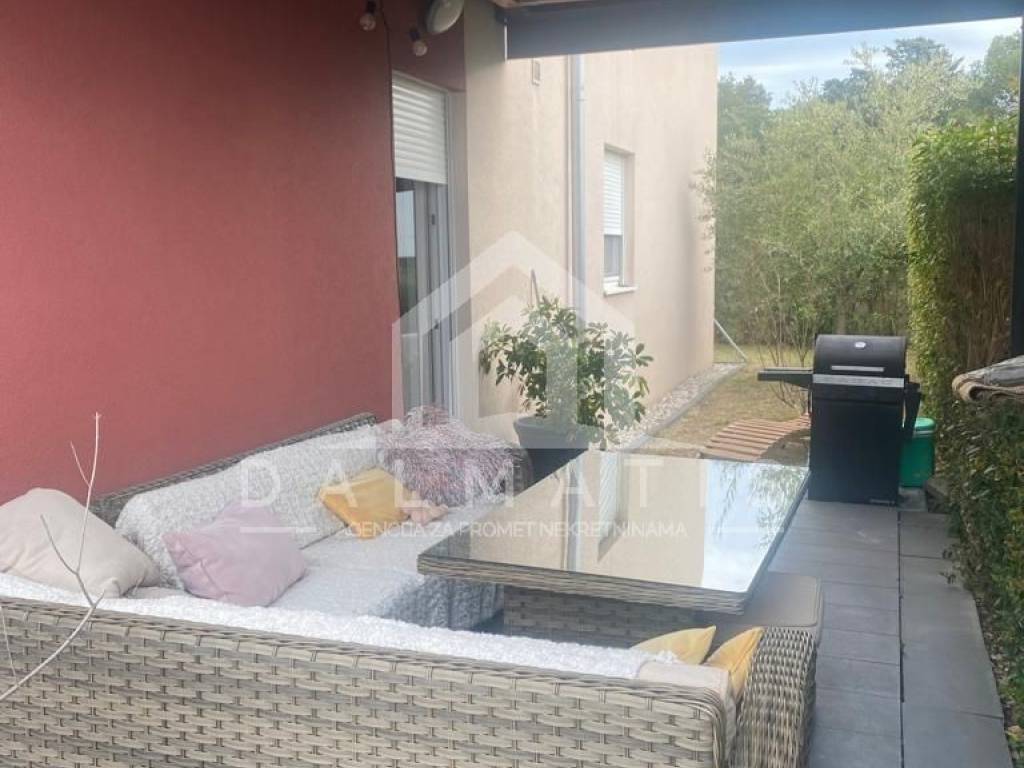 Stan u zgradi, Prodaja, Zadar, Zadar