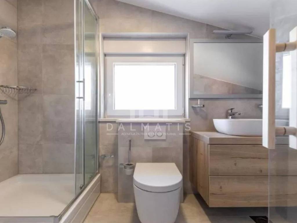 Vila, Prodaja, Rogoznica, Rogoznica