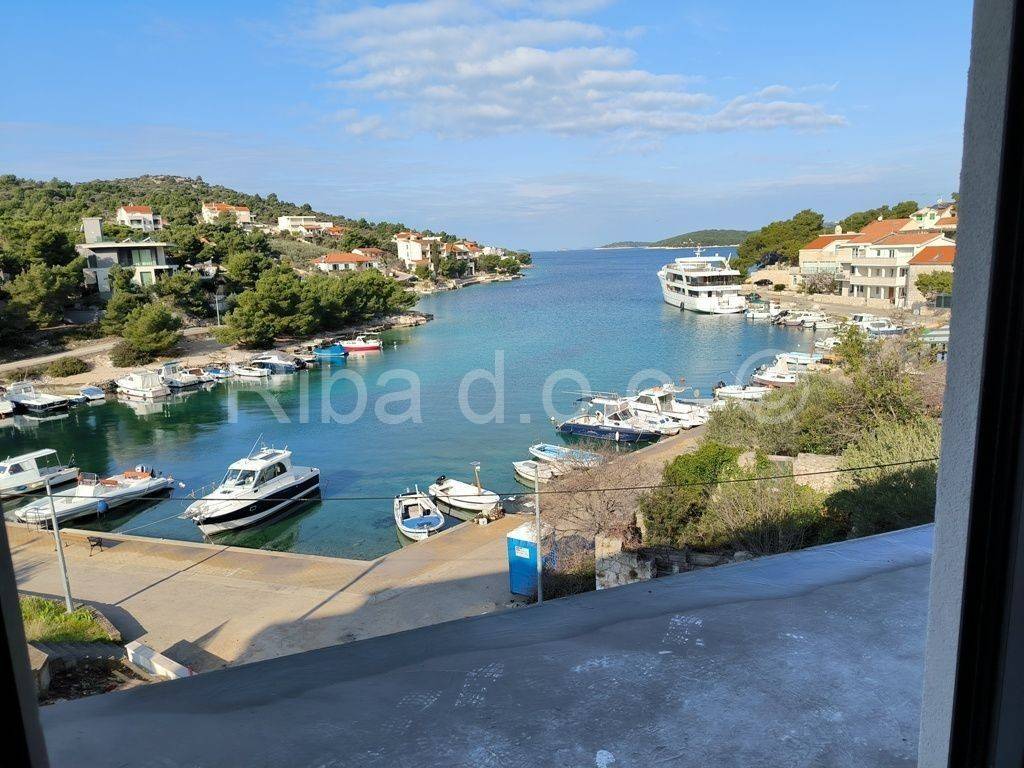 Vila, Prodaja, Rogoznica, Ražanj