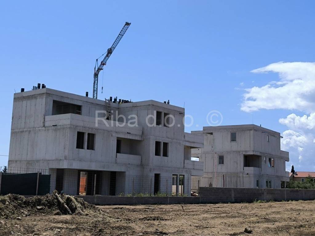 Dvojna kuća, Prodaja, Privlaka, Privlaka