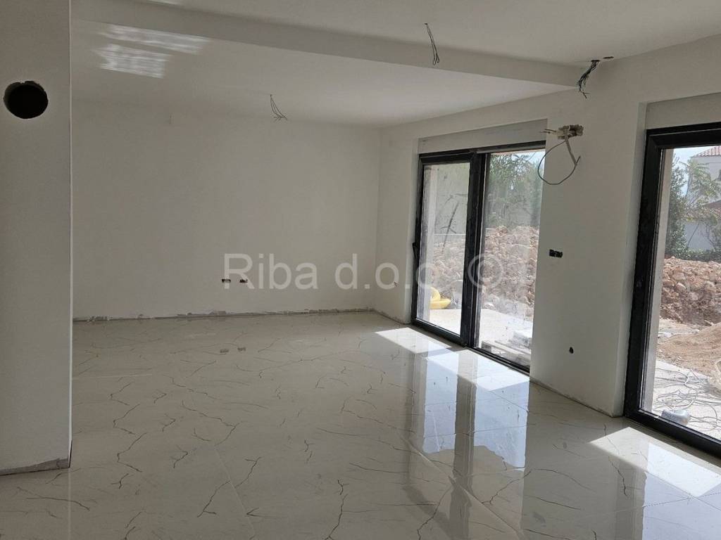 Apartman na moru, Prodaja, Privlaka, Privlaka