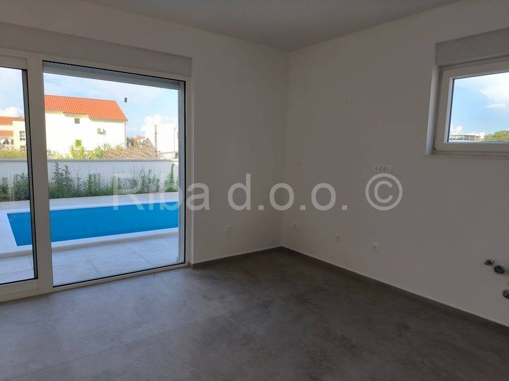 Obiteljska kuća, Prodaja, Vodice, Srima