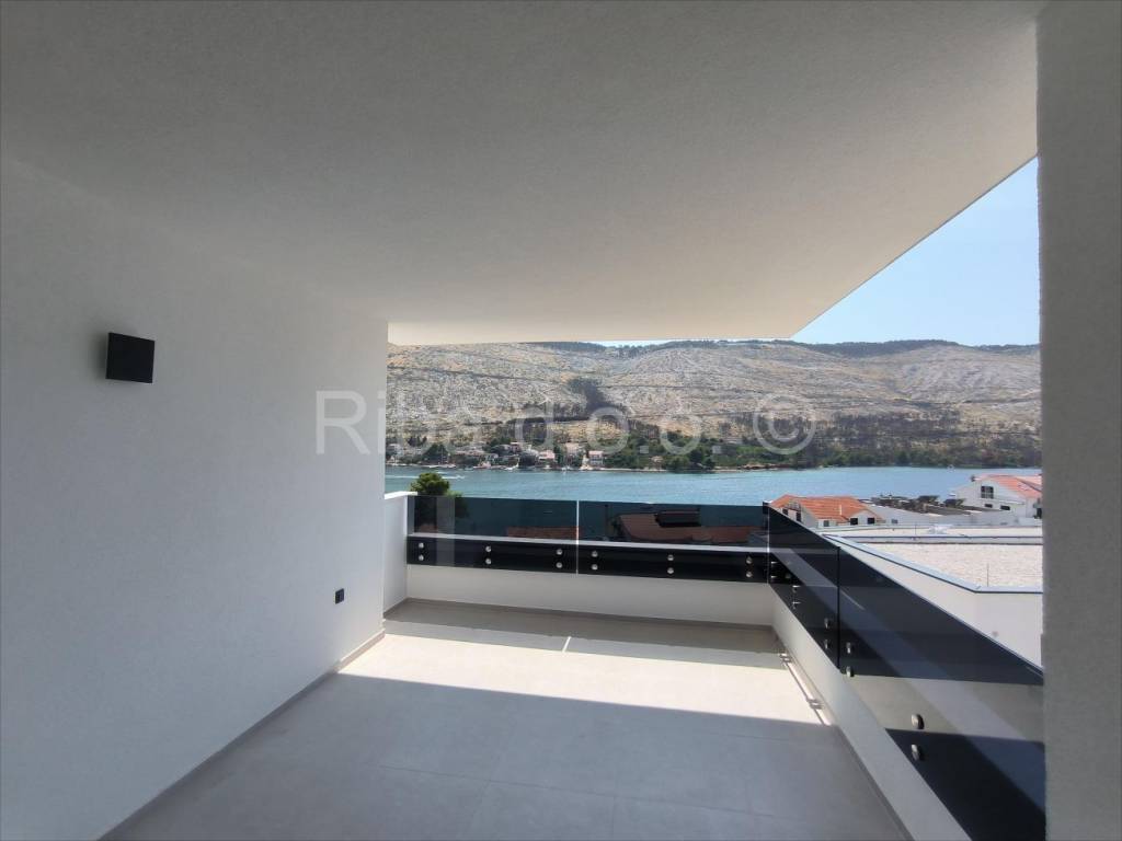 Apartman na moru, Prodaja, Šibenik - Okolica, Grebaštica