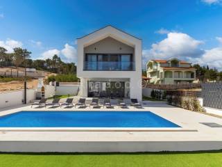 Luksuzna vila, Prodaja, Novigrad, Pridraga