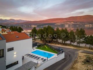 Luksuzna vila, Prodaja, Novigrad, Pridraga