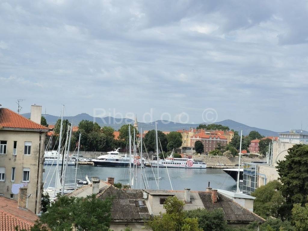 Stan u zgradi, Prodaja, Zadar, Zadar