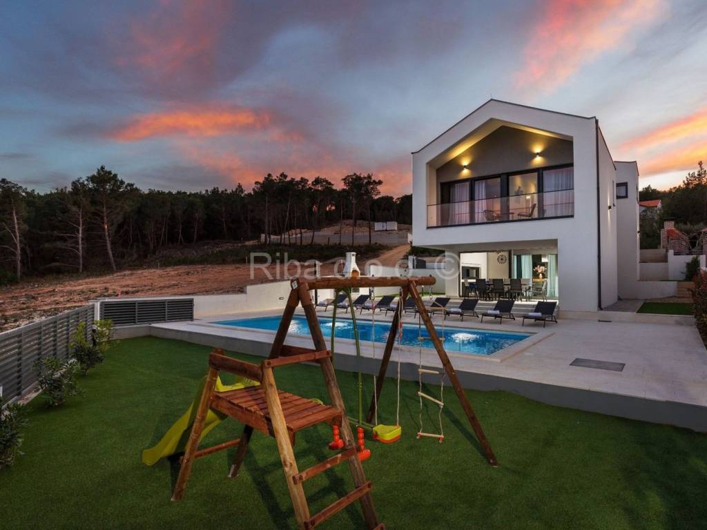 Luksuzna vila, Prodaja, Novigrad, Pridraga