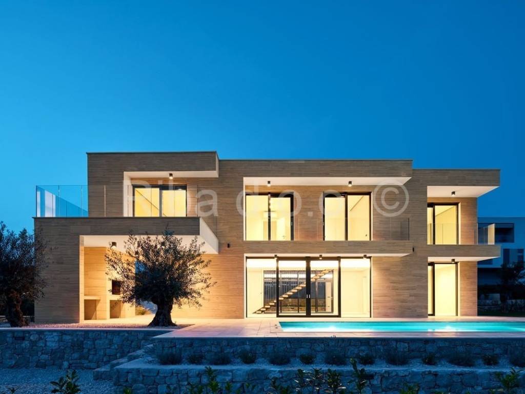 Vila, Prodaja, Sveti Filip i Jakov, Sveti Filip i Jakov
