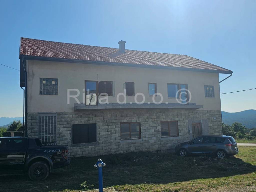 Samostojeća kuća, Prodaja, Udbina, Udbina
