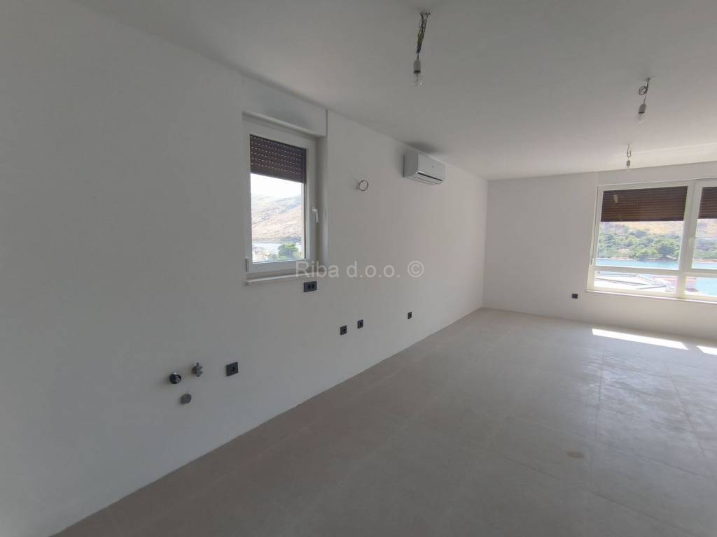 Apartman na moru, Prodaja, Šibenik - Okolica, Grebaštica