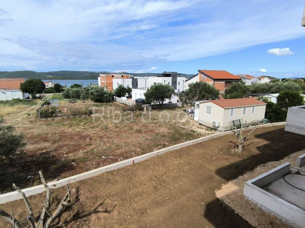 Apartman s okućnicom, Prodaja, Sveti Filip i Jakov, Turanj