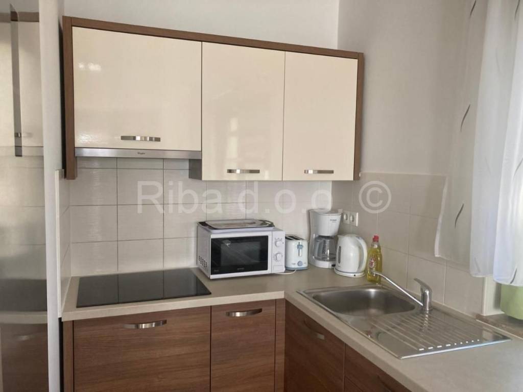 Apartmanska kuća, Prodaja, Privlaka, Privlaka