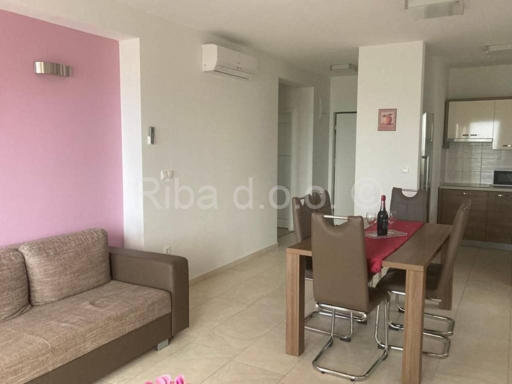 Apartmanska kuća, Prodaja, Privlaka, Privlaka