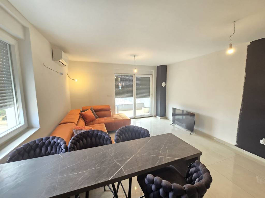 Stan u zgradi, Prodaja, Zadar, Zadar