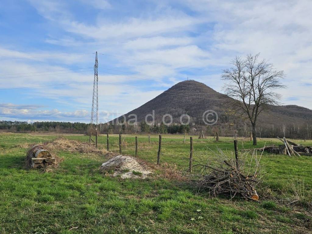 Kamena kuća, Prodaja, Gospić - Okolica, Debelo Brdo I