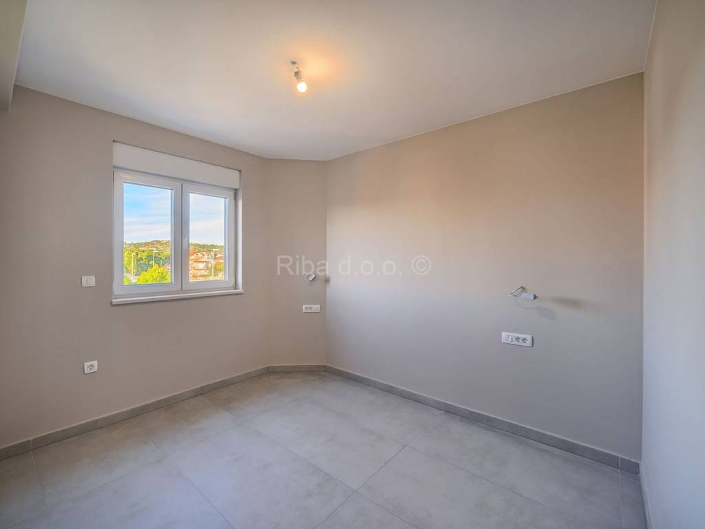 Apartman na moru, Prodaja, Šibenik - Okolica, Brodarica