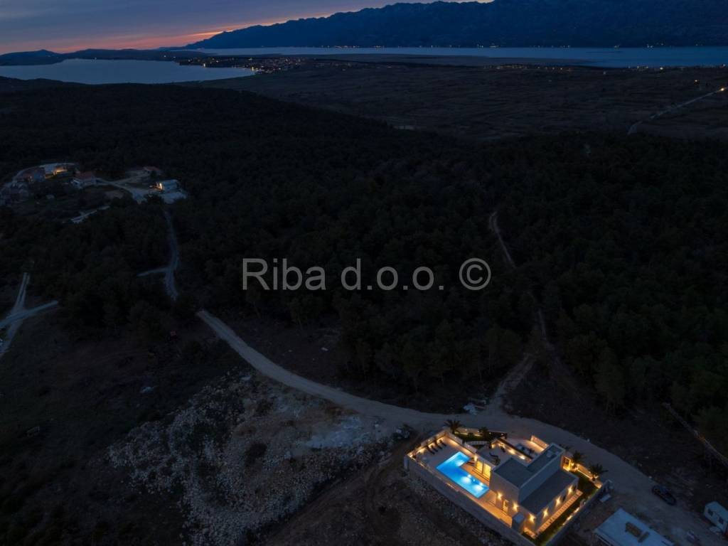 Luksuzna vila, Prodaja, Ražanac, Radovin