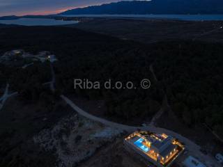 Luksuzna vila, Prodaja, Ražanac, Radovin