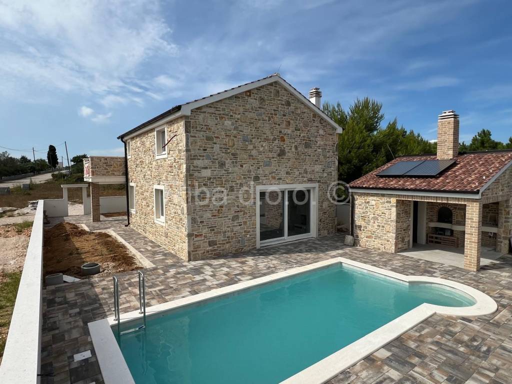 Luksuzna kuća, Prodaja, Vrsi, Vrsi