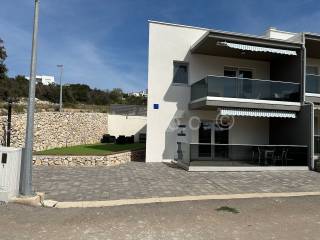 Apartman s okućnicom, Prodaja, Pag, Šimuni