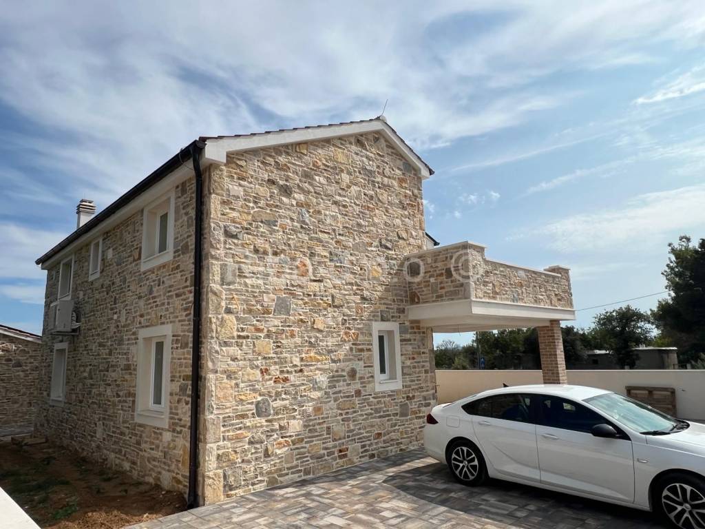 Luksuzna kuća, Prodaja, Vrsi, Vrsi