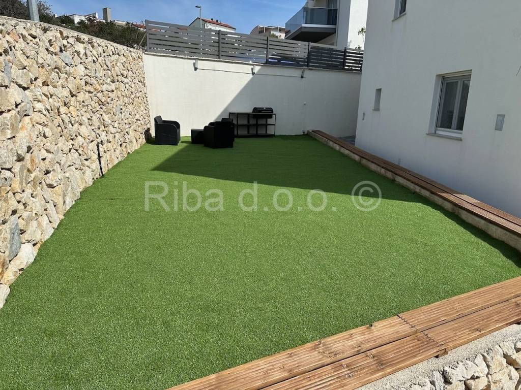 Apartman s okućnicom, Prodaja, Pag, Šimuni
