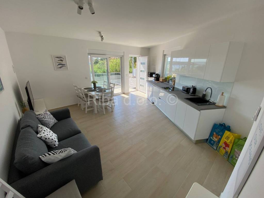 Apartman s okućnicom, Prodaja, Pag, Šimuni
