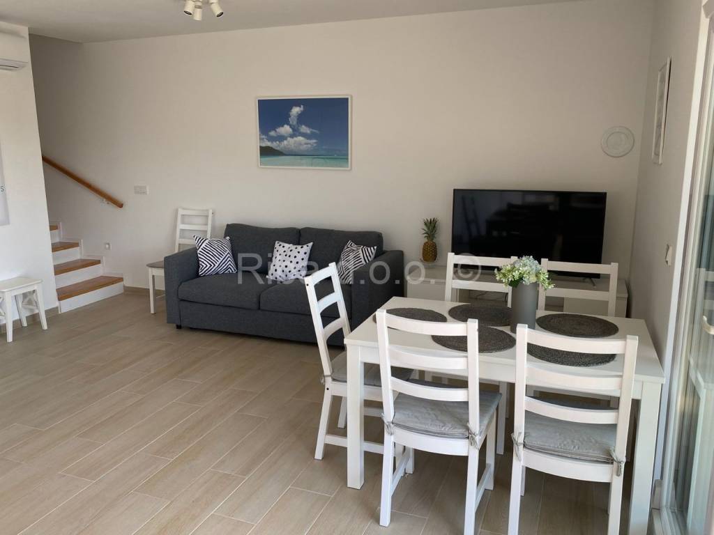 Apartman s okućnicom, Prodaja, Pag, Šimuni