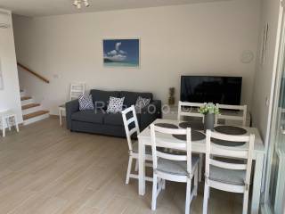 Apartman s okućnicom, Prodaja, Pag, Šimuni