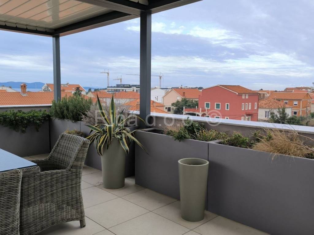 Stan u zgradi, Prodaja, Zadar, Zadar