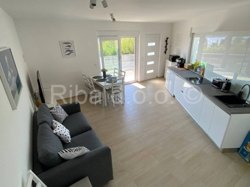 Apartman s okućnicom, Prodaja, Pag, Šimuni