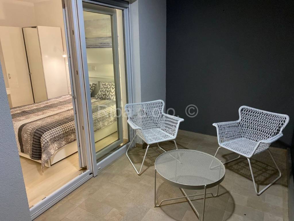 Apartman s okućnicom, Prodaja, Pag, Šimuni