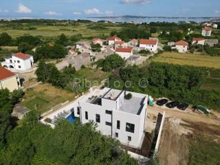 Luksuzna vila, Prodaja, Privlaka, Privlaka