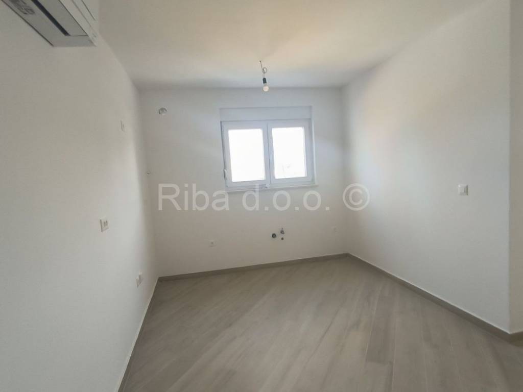 Stan u urbanoj vili, Prodaja, Pag, Šimuni