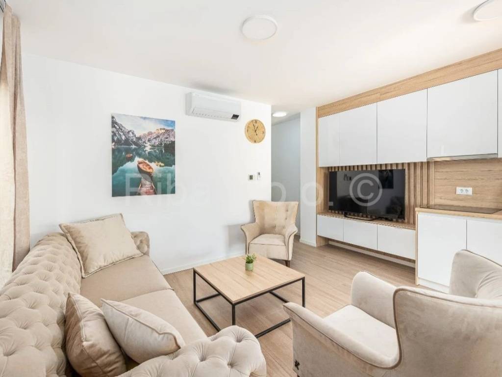 Luksuzni apartman, Prodaja, Povljana, Povljana