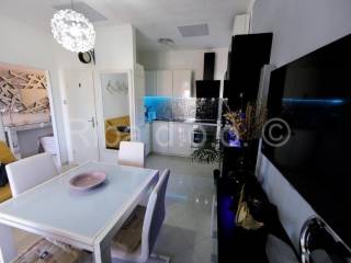 Apartman, Prodaja, Sali, Sali