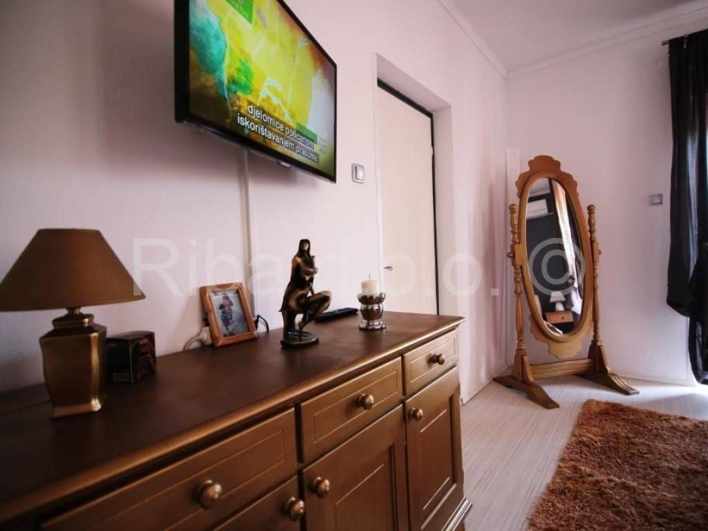 Apartman, Prodaja, Sali, Sali