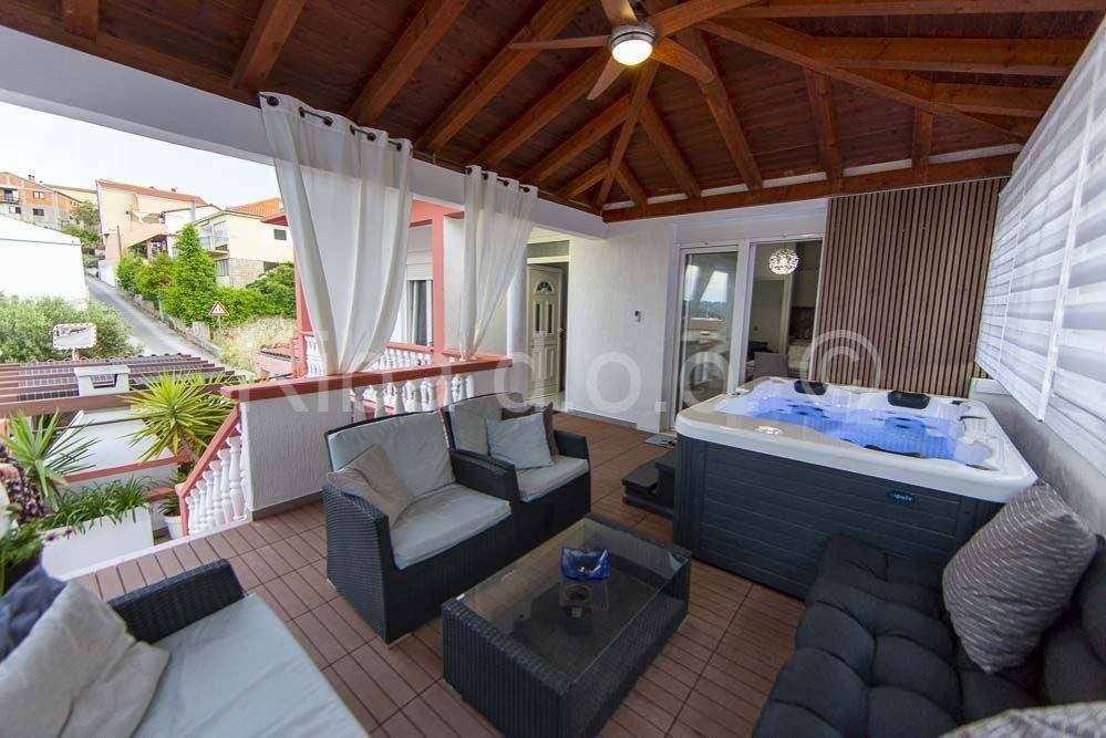 Apartman, Prodaja, Sali, Sali