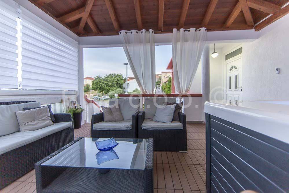 Apartman, Prodaja, Sali, Sali