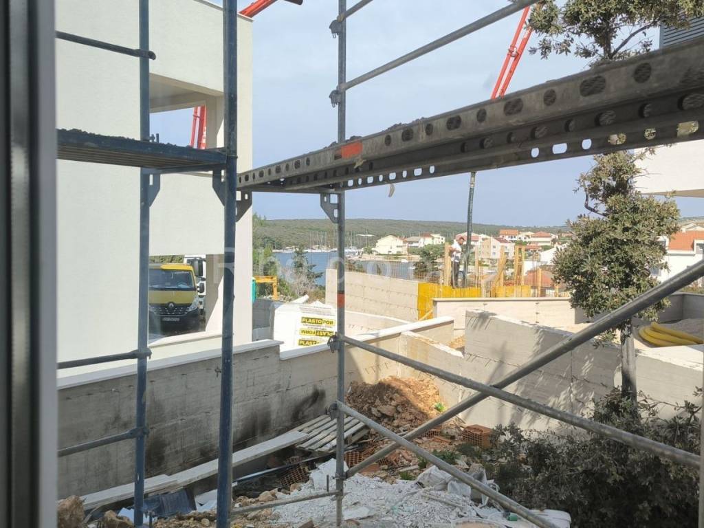 Apartman s okućnicom, Prodaja, Pag, Šimuni
