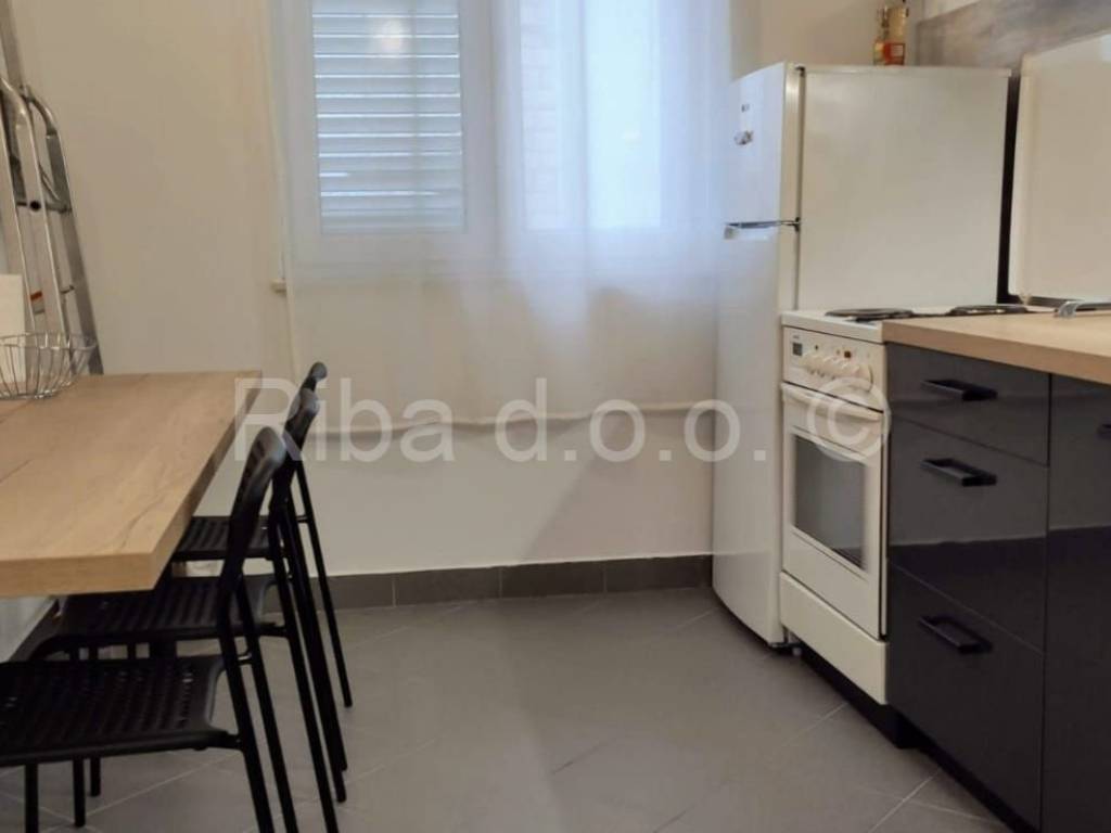 Apartmanska kuća, Prodaja, Šibenik - Okolica, Žaborić