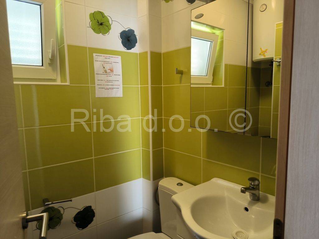 Apartmanska kuća, Prodaja, Šibenik - Okolica, Žaborić