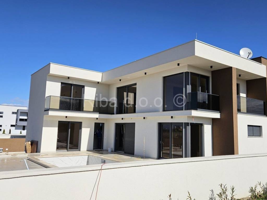 Nekretnina za odmor, Prodaja, Privlaka, Privlaka
