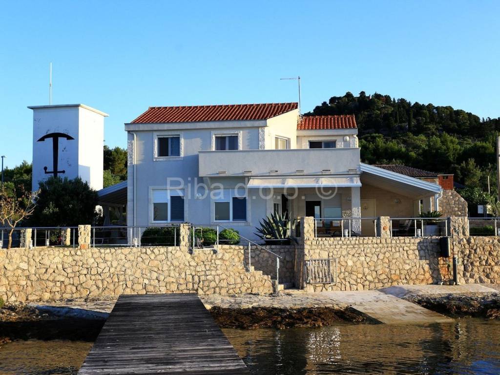 Luksuzna kuća, Prodaja, Tkon, Tkon