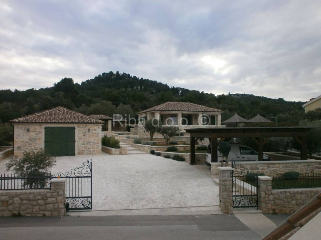Luksuzna kuća, Prodaja, Tkon, Tkon